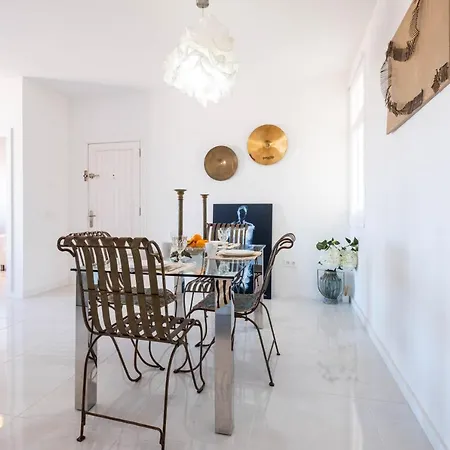 Casita Blanca