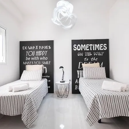 Casita Blanca *